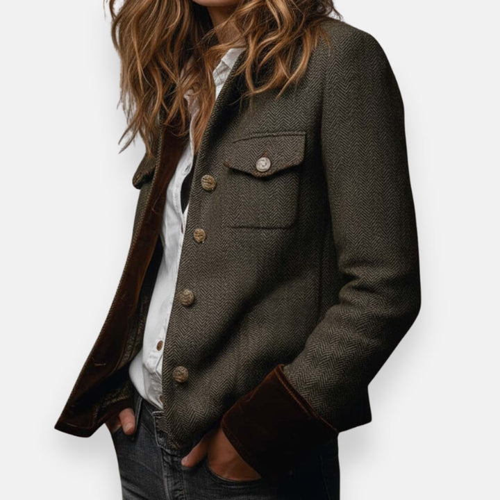 Darmae™ – Elegant tweed jacket with velvet details