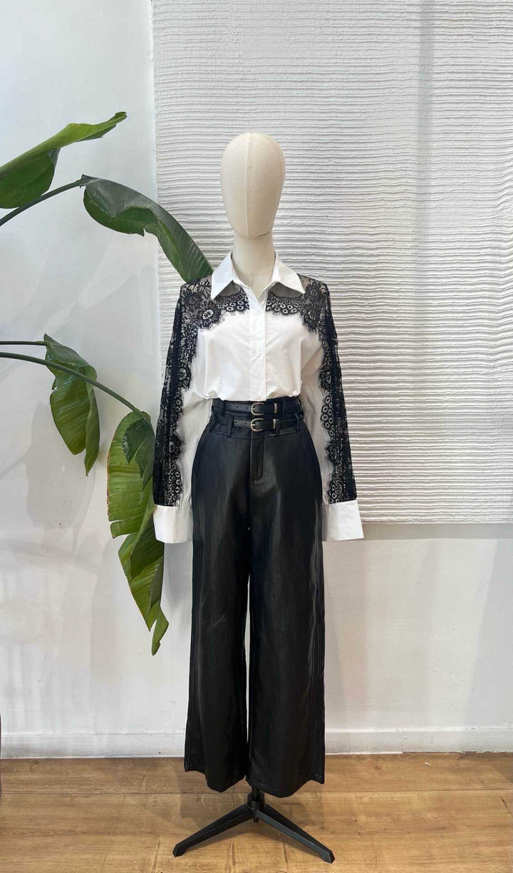 Camisa blanca y negra encaje