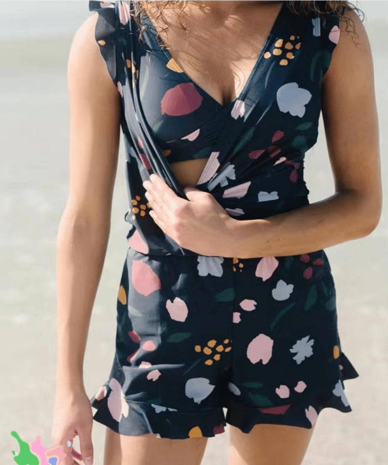 Melisande - Swimsuit with ruffles and built-in bra