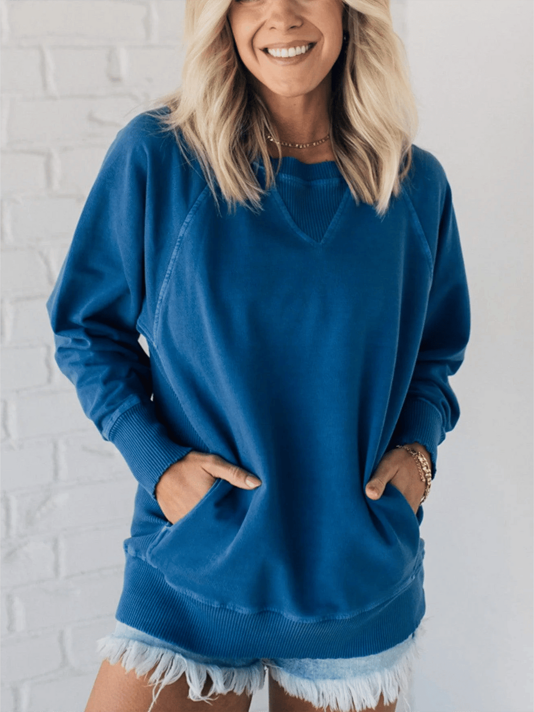 Michele - Chic Sweater with Ribbed Pockets for Women