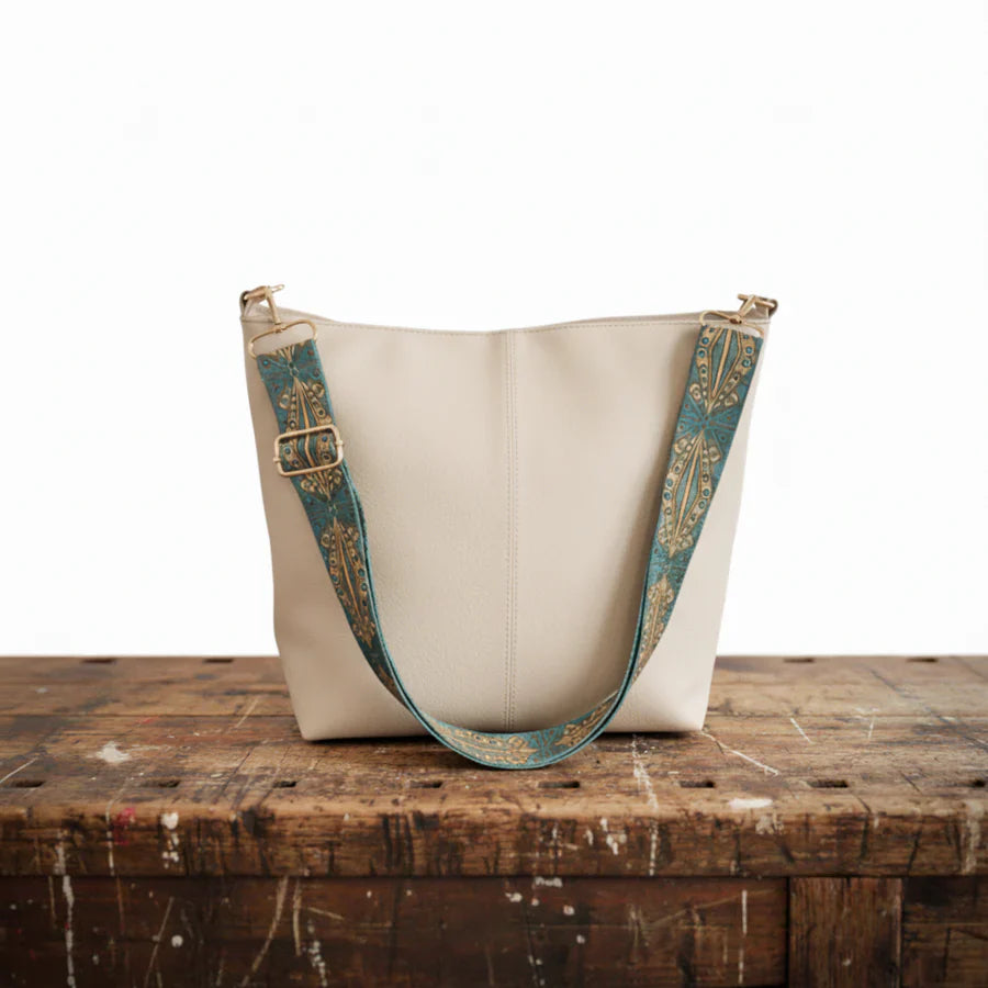 Lucía Leather Tote Bag